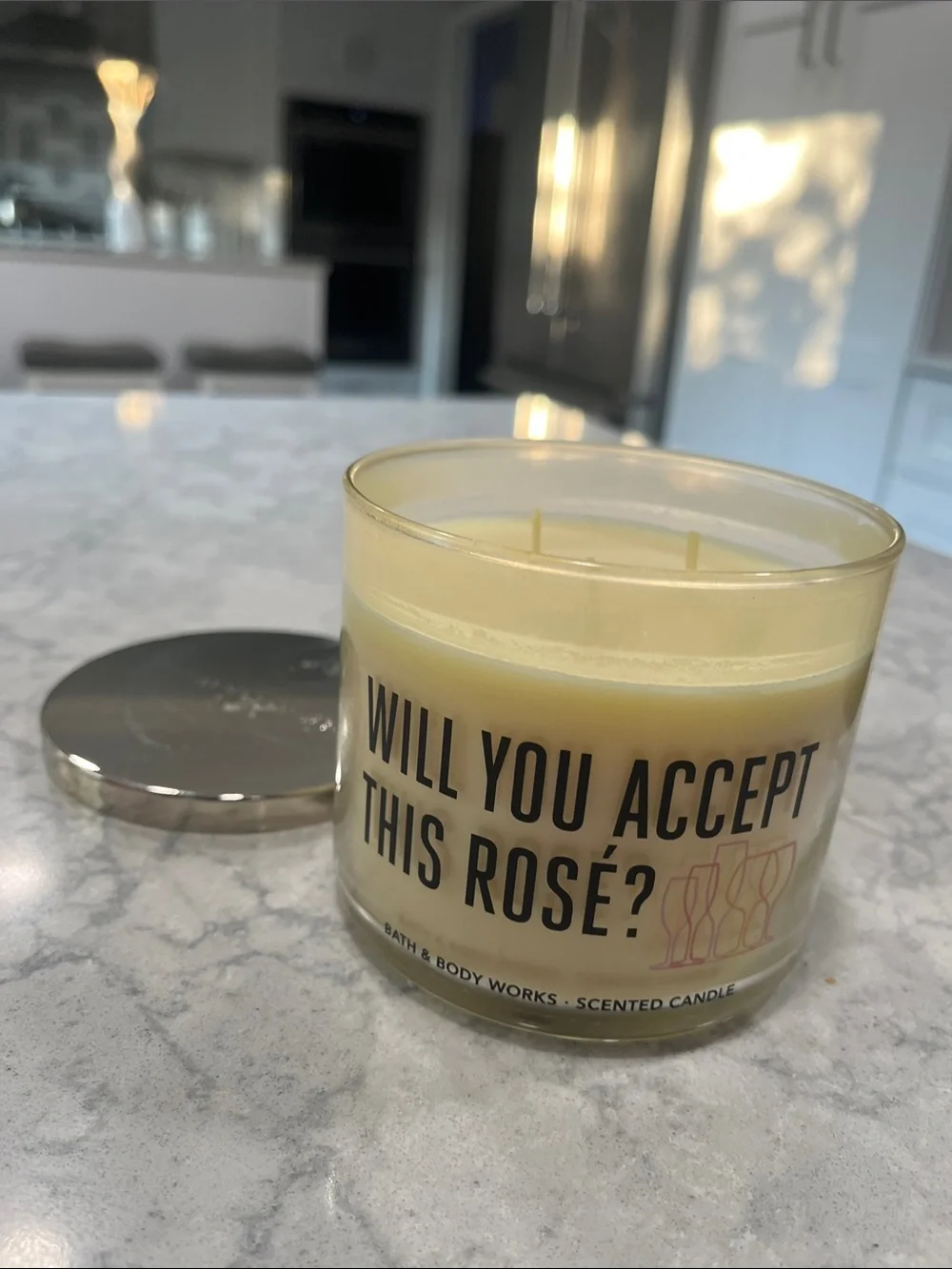 Bath and body works “WILL YOU ACCEPT THIS ROSE” 🌹 3 wick candle-NEW